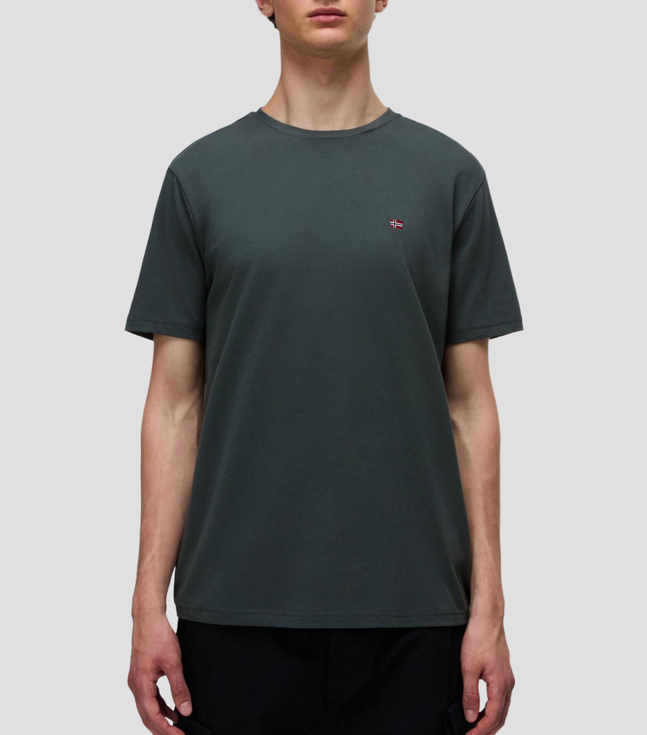 Playera cuello redondo manga corta Salis lisa Hombre